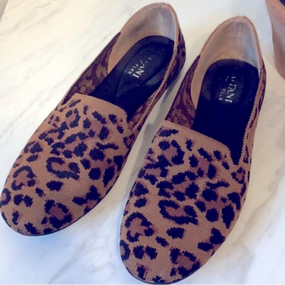 ALFANI-Golden Brown & Black Animal Print Slip On Loafers-Size 7 - Picture 3 of 10